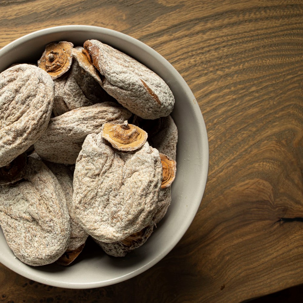 Dried persimmon